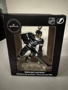 Hallmark NHL Tampa Bay Lightning Christmas Ornament Ice Hockey Player Brand NEW - Picture 1 of 5