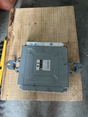 02 2002 Subaru Impreza WRX M/T ECU ECM PCM Engine Computer 22611AF424 - Image 1 of 4