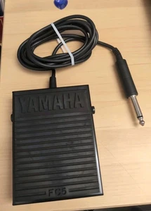 Yamaha FC5 Sustain Pedale Tastiera Elettronica Pianoforte Effetti Pedale Interruttore Spina 1/4" - Foto 1 di 6