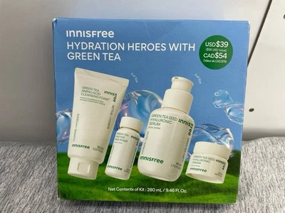 Héroes de hidratación de té verde innisfree con ácido hialurónico - Juego de edición limitada  Foto 1 de 4