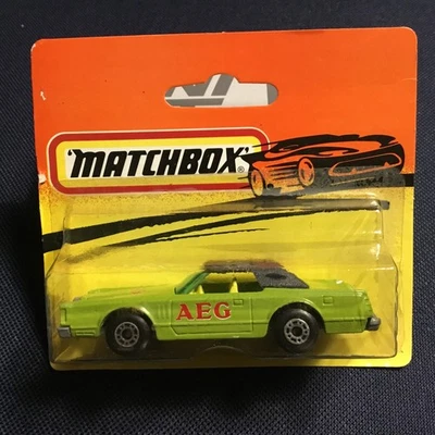 Matchbox Superfast Bulgarian Lincoln Continental Rare Lime Green AEG - image 1 of 3