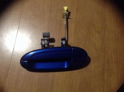 Ручка задней водительской двери 1996 1997 1998 1999 Ford Taurus темно-синяя - Изображение 1 из 3