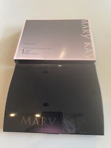 Mary Kay Black PRO PALETTE Unfilled NIB Magnetic Customizable Compact