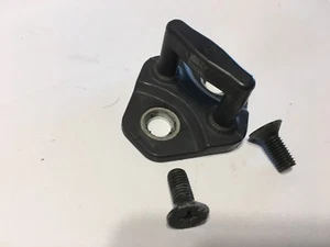 93 Honda Accord LX Left Rear Door Latch Mount MT Manual 90 91 92 OEM used - Bild 1 von 2