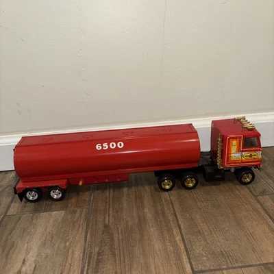 Camión remolque tractor Pennzoil Ertl 19” con remolque cisterna rojo marcado 65 6500 Foto 1 de 4