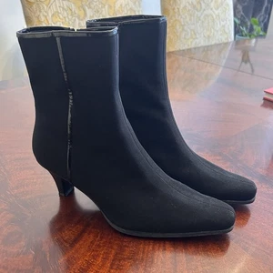 Botas de Colección Stuart Weitzman Goretex Negras Hechas en España Talla 9 M - Imagen 1 de 10