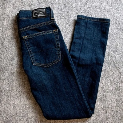 Signature by Levi Strauss & Co. Gold Label Skinny Jeans Size 12 Regular - Image 1 of 4
