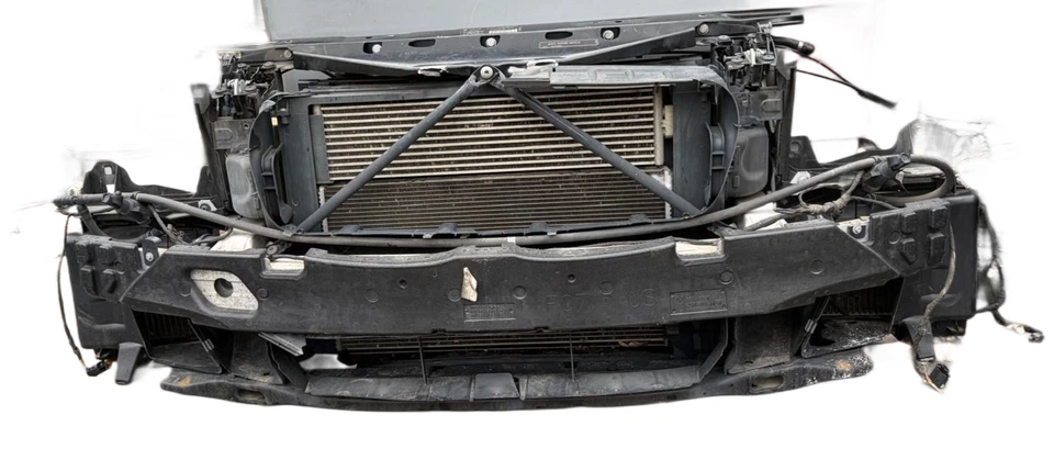 BMW 550i 535i F07 GT 2010-2017 marco de núcleo delantero soporte de radiador y barra de choque OEM Foto 1 de 4