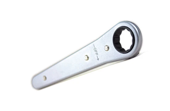 RIOLO CHIAVE CANDELA A CRICCHETTO MOTOCROSS ENDURO ESAGONO DA 21 MOTO 2 TEMPI R56327