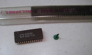 Paquete de cerámica con chip IC MJ 2812BA FIFO, NUEVO DE STOCK  - Imagen 1 de 1
