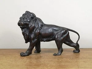 Stehender Löwe Figur - Bild 1 von 12