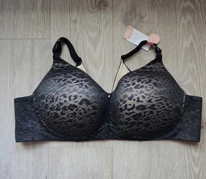 Cacique Invisible Backsmoother Full Coverage Wireless Lightly Lined Bra 46C - Picture 1 of 12