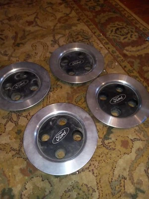 88-94 Ford Escort Tempo Fabricante Original Rueda CUATRO Tapa Central E8EC-1A097-CA Foto 1 de 4