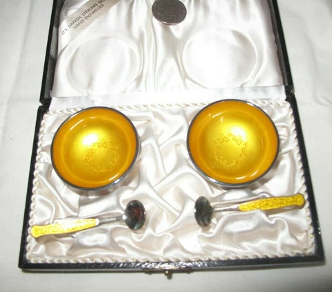 VINTAGE MEKA DENMARK STERLING 925S YELLOW ENAMEL SALTS / SPOONS IN BOX Cover