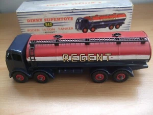 Vintage Dinky Toys Boxed No. 942 Foden 14 Ton Tanker Regent - Picture 1 of 11