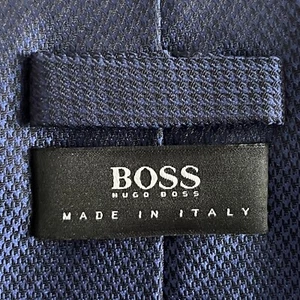£75 HUGO BOSS HERREN MARINEBLAU WELPE TEXTUR SEIDENKRAWATTE HERGESTELLT IN ITALIEN Y3 - Bild 1 von 12