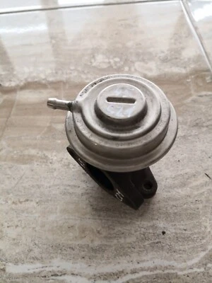 Audi A4 2003 2.5/egr valve/059131503 Foto 1 de 4