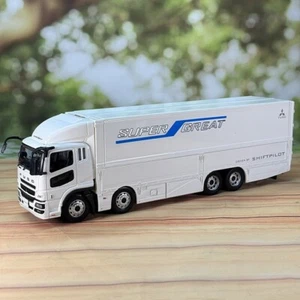 Modellino giocattolo scala 1/43 Mitsubishi FUSO super grande trattore camion bianco pressofuso - Foto 1 di 6