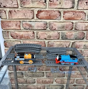 Thomas & Friends Trains Lot Trackmaster Motorized Engines Tracks Dash Train 16pc - Picture 1 of 9