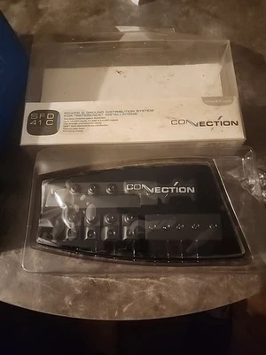 CONNECTION SFD41C PLATINUM 1/0 AWG POWER & GROUND 1-2 & 3-4 AWG DISTRIBUTION BOX - Image 1 of 4