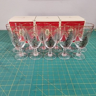 Spode Christmas Tree 16 oz Pedestal Goblets Holly with Gold Rims Set of 11 Glass - Image 1 of 4