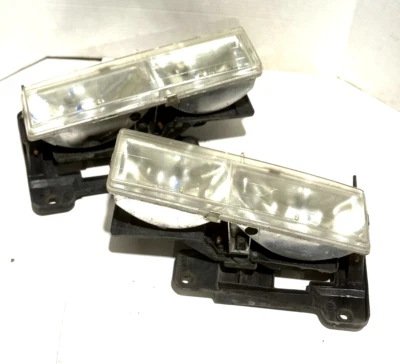 1988-1994 GMC/CHEVY C/K 1500/2500/3500 FRONT CLEAR HEADLIGHTS PAIR USED - Image 1 of 4