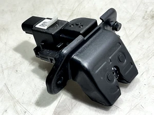 KIA CEED CD MK3 2019 GT-LINE REAR TAILGATE LATCH CATCH LOCK MECHANISM /2018-ON - Picture 1 of 11