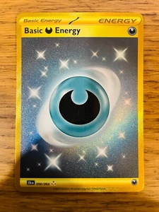 N-COMO NUEVO! Basic Darkness Energy (098/064) ¡Tarjeta Ultra Pokémon Dorada Fábula Envuelta! - Imagen 1 de 4