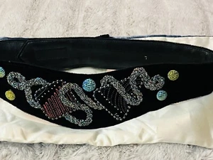 Vintage 80er Jahre breiter perlenförmiger Taillengürtel Kummerbund schwarz Samt Multimedia 30""+ - Bild 1 von 15