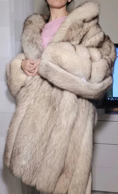 Wunderschöner Vintage-Fuchsmantel In Hellgrau Beige – sehr voluminös & weich M-L - Bild 1 von 4