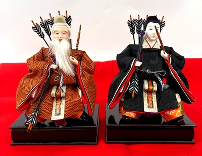 Un par de muñecas japonesas vintage Hina Ningyo artesanales historia tradición Foto 1 de 4