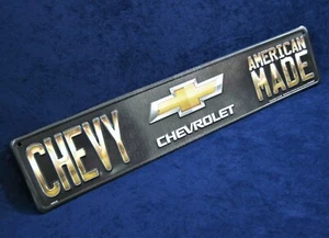 Letrero de metal en relieve CHEVY AMERICAN -*HECHO EN EE. UU.*- 24" - Decoración de bar garaje cueva para hombre - Imagen 1 de 11