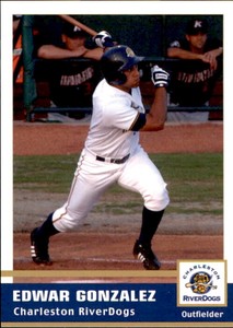2005 Charleston RiverDogs Team Issue #18 Edwar Gonzalez Maracaibo Venezuela Card