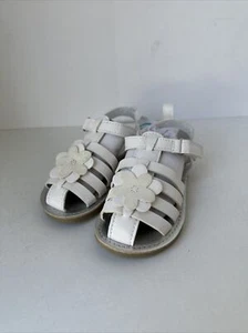 Carter's White Baby's Evonne Girl's Fisherman Dress Sandal Size 7 - Picture 1 of 3