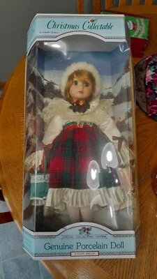 Adorable Memories 1992 Special Collectors Edition Porcelain Christmas  Doll - Image 1 of 4
