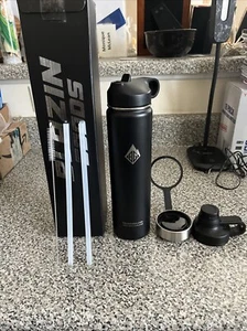 Blazin Goods Vakuumisolierte Edelstahl-Wasserflasche 24 Unzen 18/8 - Bild 1 von 2