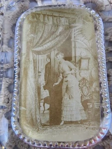 Antique Victorian Paper Weight. 100 yrs old "Loves Suspect". No chips or cracks - Picture 1 of 5
