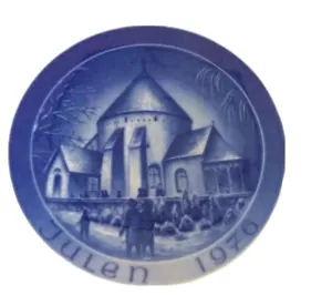 Vintage Julen 1976 Kirke Platten Porcelain Plate Germany - Picture 1 of 4