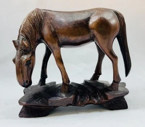 Antique chinese hand carved wooden horse with glass eyes-80/90 mm - Picture 1 of 7