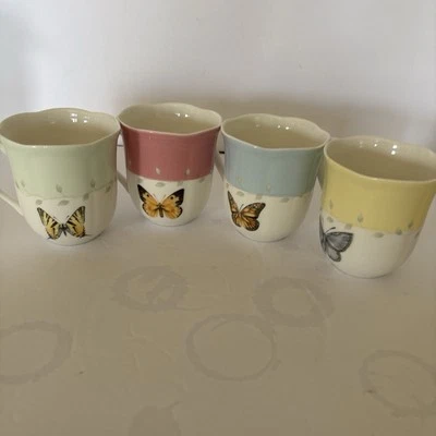 Набор из 4 кружек LENOX Butterfly Meadow Collection смешанных цветов  - Изображение 1 из 4