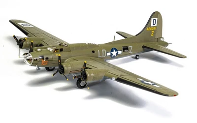 Flying Fortress B17F 1/72 Royal Flush "The Bloody Hundredth" Corgi AA33322 - Photo 1/4