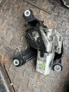 Toyota Yaris 2003/05 Rear Wiper Motor - Picture 1 of 3