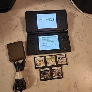 Tested Nintendo DS Lite Handheld System - Onyx Black + Charger + 5 Games - Bild 1 von 13