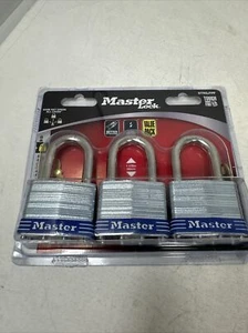 MASTER PADLOCKS 5TRILFPF Laminated Steel 1.5” Sealed/NIB, FREE SHIP - Picture 1 of 7