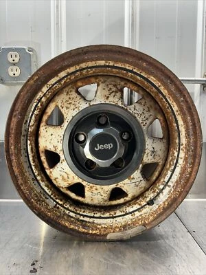1984-1996 Jeep Comanche Cherokee Wagoneer 15x7 Wheel 5 Lug OEM - Image 1 of 4