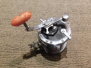 Vintage Penn Senator 40 Fishing Reel Bakelite Knob - Picture 1 of 6