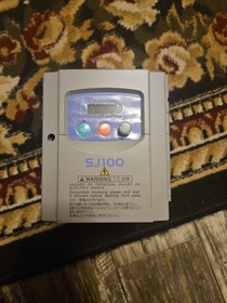  1pcs New Hitachi inverter SJ100-011NFE 1.1/1.5KW 220V