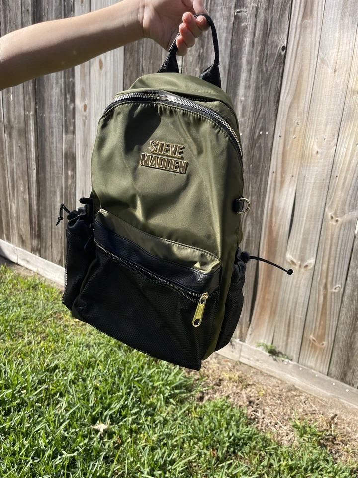 Mochila Steve Madden Foto 1 de 4
