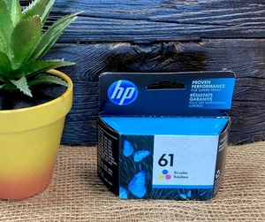 HP 61 kolorowy wkład atramentowy wygasł APR 2023 zapieczętowany! - Zdjęcie 1 z 6