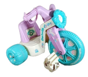 Vintage KOHL PATCH KINDER großes Rad für Puppe Dreirad Fahrrad Hasbro Aufkleber! - Bild 1 von 6